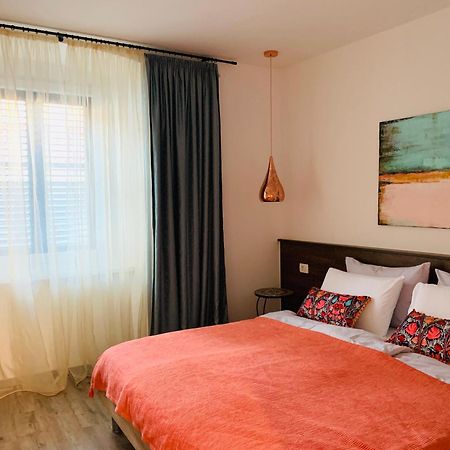Appartamento Happy Casa Oldtown Boutique Capodistria Esterno foto